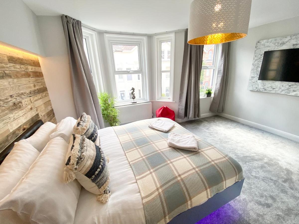 Cloud9 Guest House - By Coastline Retreats - Newly Renovated, Beautiful Ensuite Rooms Near Seafront In Town Centre, Netflix, Superfast Wifi, Communal Kitchen Bournemouth Kültér fotó