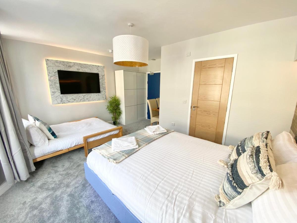 Cloud9 Guest House - By Coastline Retreats - Newly Renovated, Beautiful Ensuite Rooms Near Seafront In Town Centre, Netflix, Superfast Wifi, Communal Kitchen Bournemouth Kültér fotó