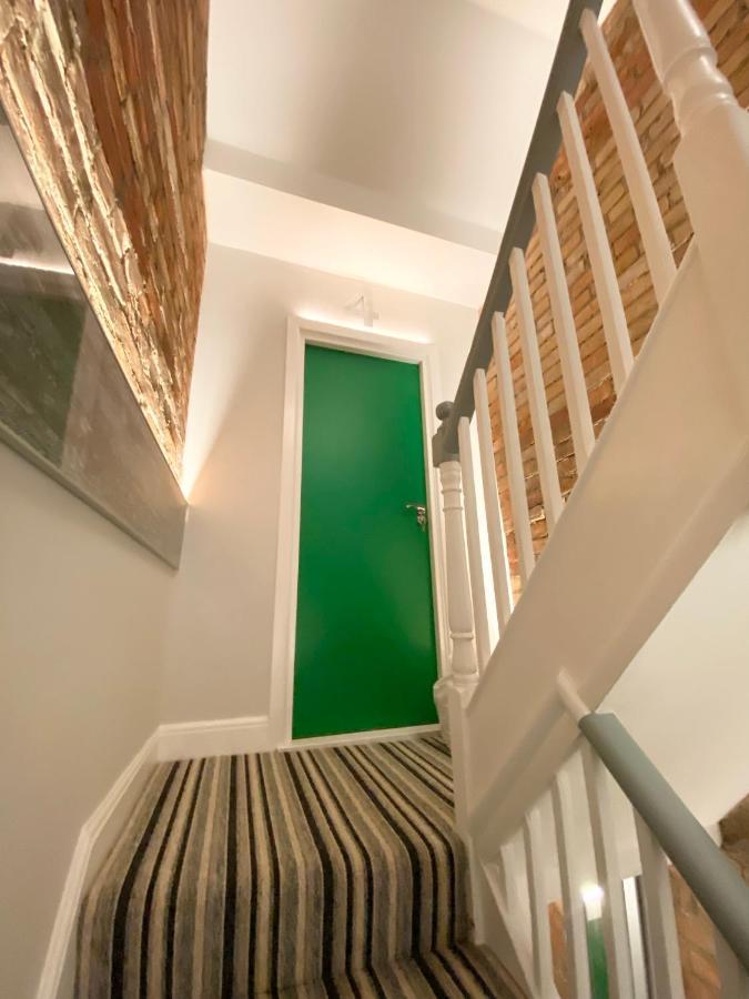 Cloud9 Guest House - By Coastline Retreats - Newly Renovated, Beautiful Ensuite Rooms Near Seafront In Town Centre, Netflix, Superfast Wifi, Communal Kitchen Bournemouth Kültér fotó