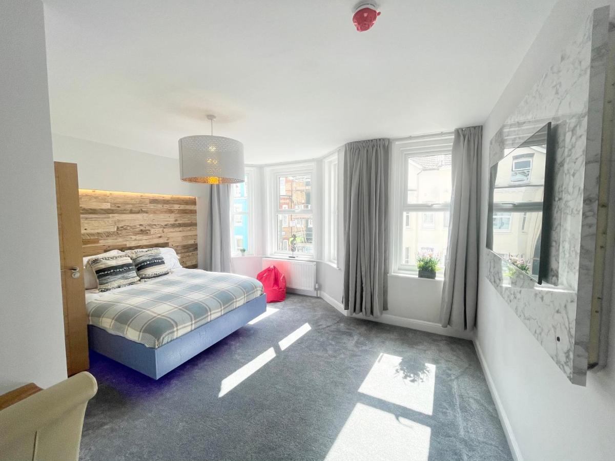 Cloud9 Guest House - By Coastline Retreats - Newly Renovated, Beautiful Ensuite Rooms Near Seafront In Town Centre, Netflix, Superfast Wifi, Communal Kitchen Bournemouth Kültér fotó