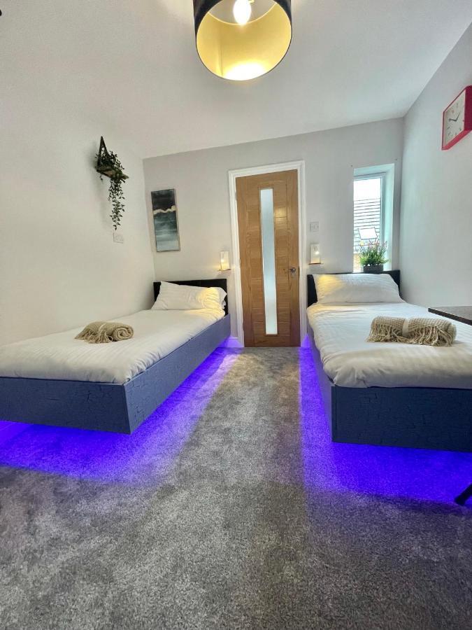Cloud9 Guest House - By Coastline Retreats - Newly Renovated, Beautiful Ensuite Rooms Near Seafront In Town Centre, Netflix, Superfast Wifi, Communal Kitchen Bournemouth Kültér fotó